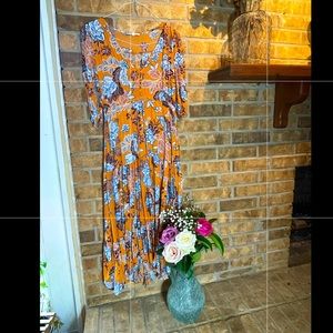 Beautiful maxi dress (S) 🔥🔥🔥❤️🔥🔥🔥